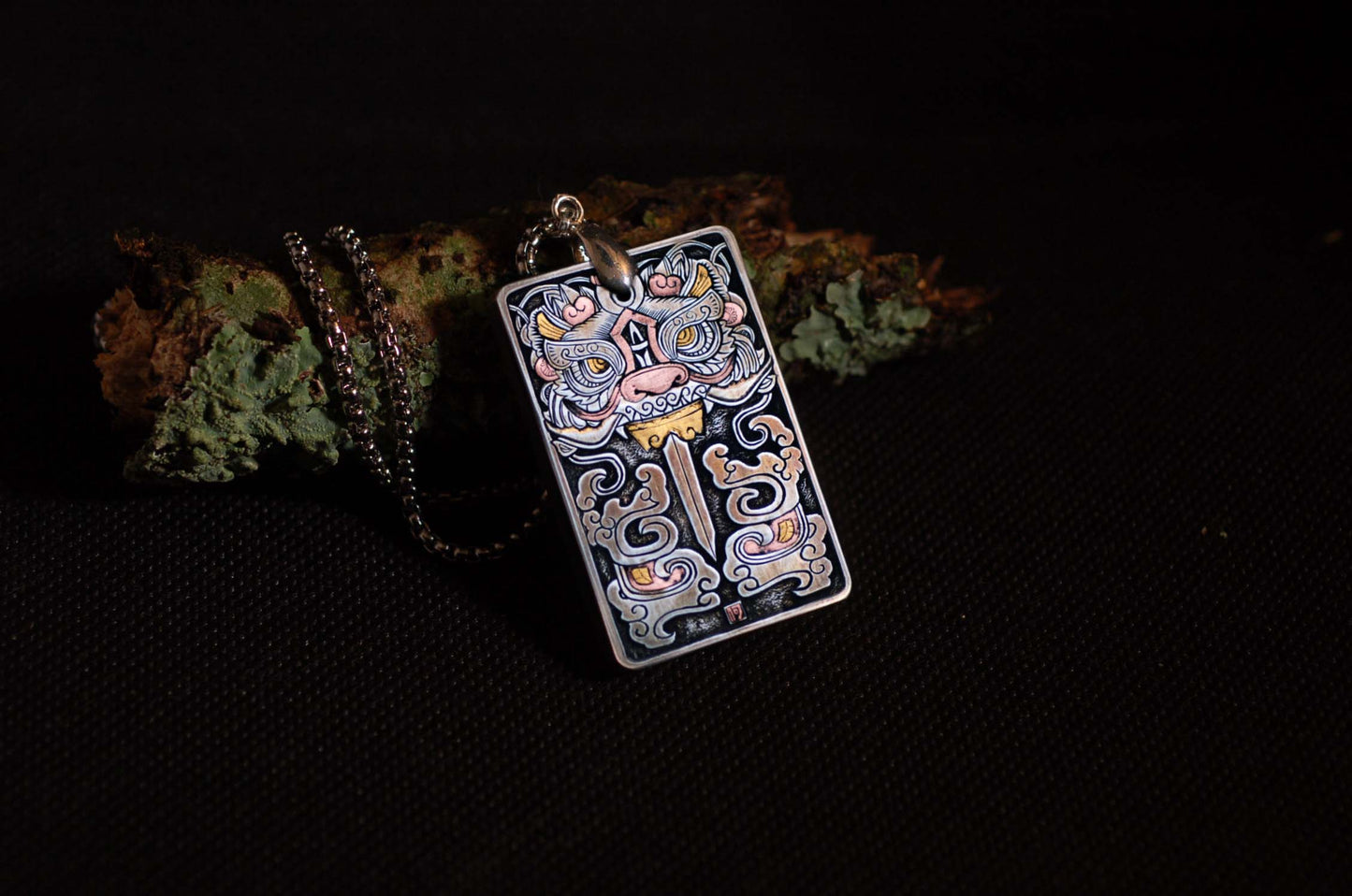 Hand Engraving  Titanium  Pendant.#SE030