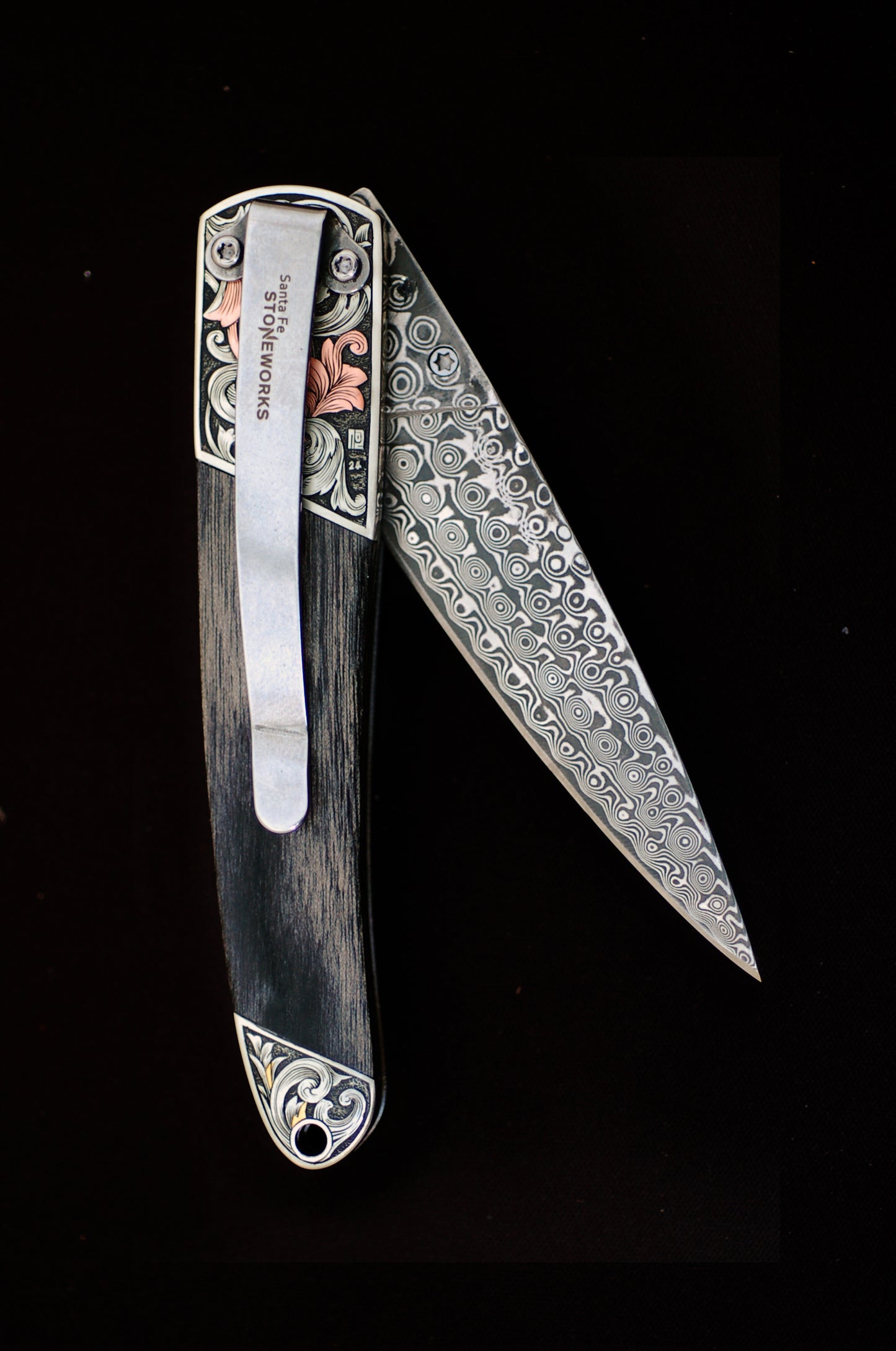 #K031 Hand Engraved knife